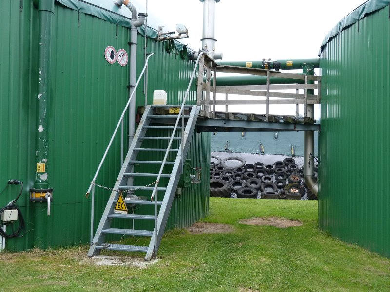 Biogasanlagenbesuch, 04.Juli 2011 038.JPG
